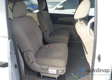 2013 Honda Odyssey Lx z USA, uszkodzony, nr VIN 5FNRL5H26DB082759